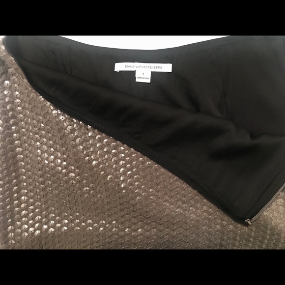 Diane Von Furstenberg mini skirt sequins - Picture 2 of 5